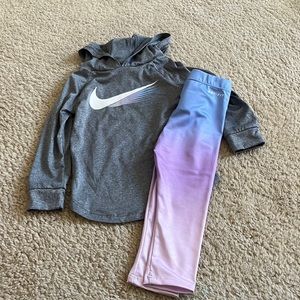 Brand new Nike athletic set ✨
